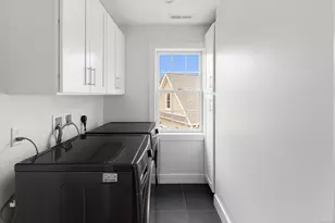 12 Walnut Rdg Ct, Stamford, CT 06904 - Photo 17