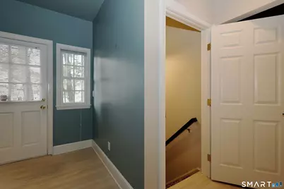 323 Main Street, Ridgefield, CT 06877 - Photo 37