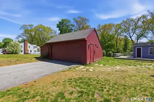 244 Buttonball Ln, Glastonbury, CT 06033 - Photo 39