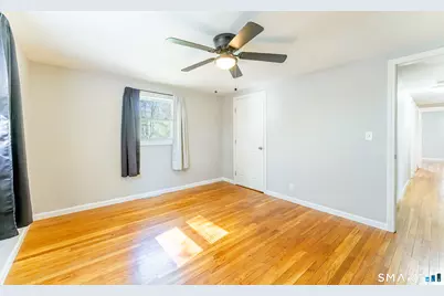 950 Old Colchester Road, Montville, CT 06370 - Photo 17
