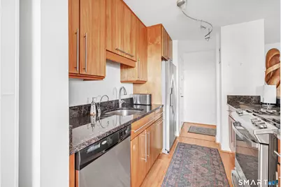 2625 Park Avenue #PHD, Bridgeport, CT 06604 - Photo 13