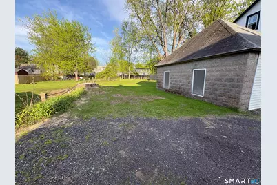 22 Ohear Avenue, Enfield, CT 06082 - Photo 19