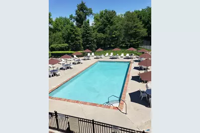 21 Woodcrest Lane #21, Danbury, CT 06810 - Photo 33