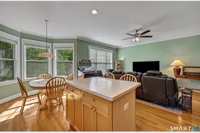21 Woodcrest Lane #21, Danbury, CT 06810 - Photo 13