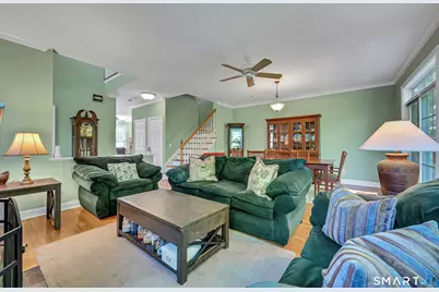 21 Woodcrest Lane #21, Danbury, CT 06810 - Photo 5