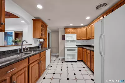 86 Indian Hill Road, Newington, CT 06111 - Photo 5