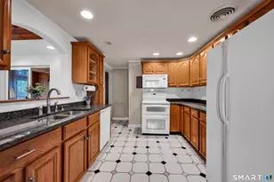 86 Indian Hill Rd, Newington, CT 06111 - Photo 5