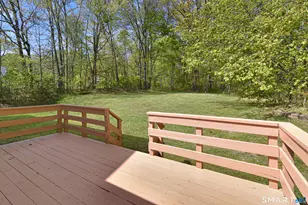 24 Valley View Dr, Windsor, CT 06095 - Photo 37