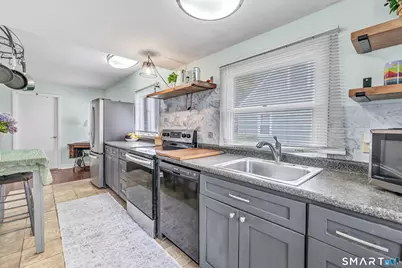 237 Freeman Avenue, Stratford, CT 06614 - Photo 17