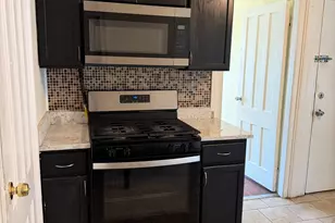 961 Hancock Ave, Bridgeport, CT 06605 - Photo 3