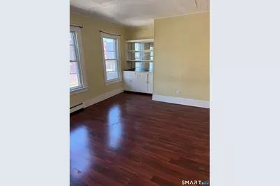 961 Hancock Avenue, Bridgeport, CT 06605 - Photo 11