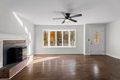 15 Pomps Lane, North Branford, CT 06471 - Photo 3