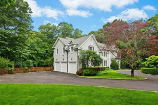 107 Raymond St, Darien, CT 06820 - Photo 35