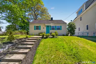33 Howard Ct, Milford, CT 06460 - Photo 1