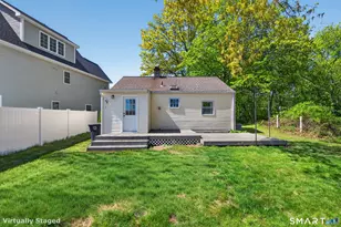 33 Howard Ct, Milford, CT 06460 - Photo 7