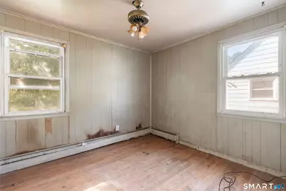 75 Brookside Avenue, Bridgeport, CT 06606 - Photo 11