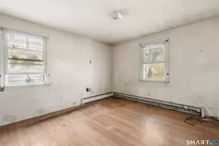 75 Brookside Ave, Bridgeport, CT 06606 - Photo 13