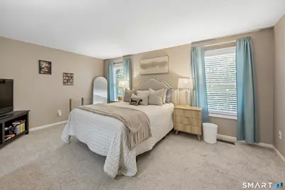 153 Natchaug Drive #153, Meriden, CT 06450 - Photo 15