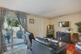 6 Jackson Dr, Milford, CT 06460 - Photo 5