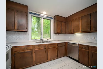 78 Charlton Hill Road #78, Hamden, CT 06518 - Photo 13