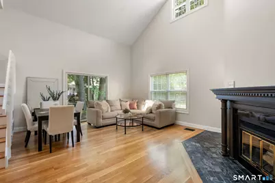 33 Tabshey Court #33, Wethersfield, CT 06109 - Photo 3