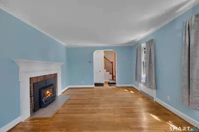 37 Harmund Place, Wethersfield, CT 06109 - Photo 3