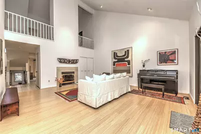 690 Forest Road #472, West Haven, CT 06516 - Photo 5
