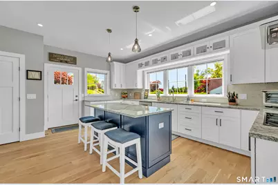 21 Lakeview Road, Brookfield, CT 06804 - Photo 9