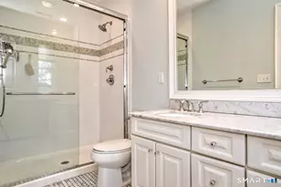 1376 Hope St, Stamford, CT 06907 - Photo 21
