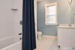 1376 Hope St, Stamford, CT 06907 - Photo 23