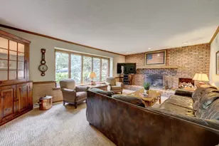 25 Country Ln, Glastonbury, CT 06073 - Photo 15