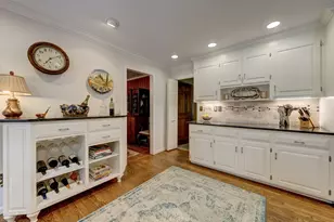 25 Country Ln, Glastonbury, CT 06073 - Photo 9