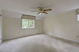 25 Country Ln, Glastonbury, CT 06073 - Photo 31