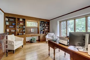 25 Country Ln, Glastonbury, CT 06073 - Photo 13