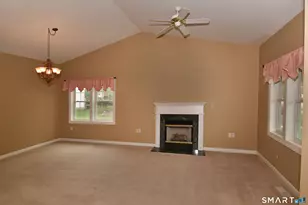 61 Hawthorne Dr, Berlin, CT 06037 - Photo 7