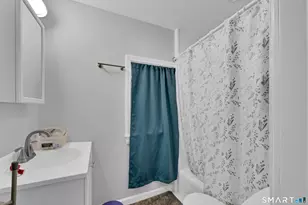 18 Mallory St, Danbury, CT 06810 - Photo 23