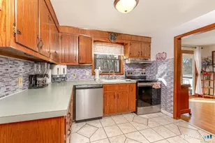 136 Pearl Lake Rd, Waterbury, CT 06706 - Photo 17