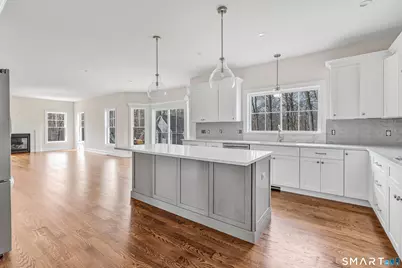 15 Scotch Pine Drive, Shelton, CT 06484 - Photo 9