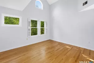 239 Front St, New Haven, CT 06513 - Photo 7