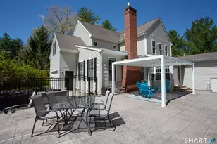 490 New Rd, Avon, CT 06001 - Photo 3