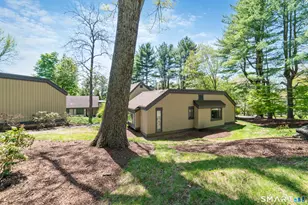 847 Heritage Vlg, Southbury, CT 06488 - Photo 3
