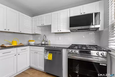 93 Park Avenue #1703, Danbury, CT 06810 - Photo 15