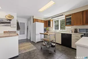 27 Wilbur Rd, Stonington, CT 06378 - Photo 25