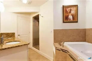 14 Vermillion Dr, Avon, CT 06001 - Photo 17