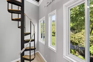 30 Wilbur Hill Ln, Stonington, CT 06378 - Photo 11