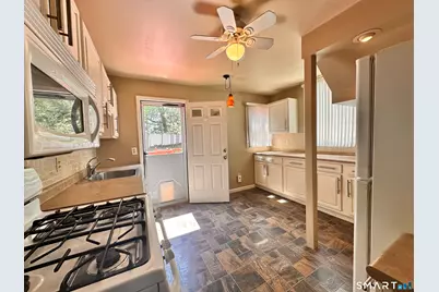 761 Jones Hill Road, West Haven, CT 06516 - Photo 29