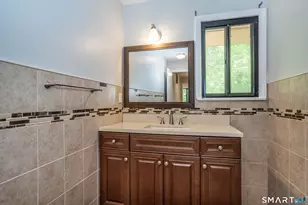7 Great Oak Ct, Cromwell, CT 06416 - Photo 17