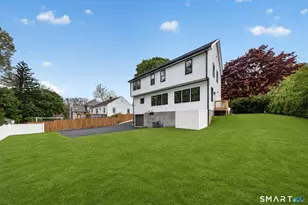 115 Ridge Park Ave, Stamford, CT 06905 - Photo 3