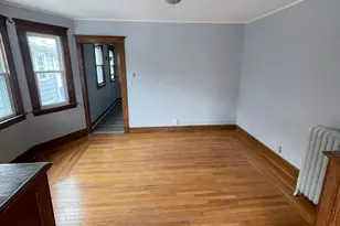 54 Bradley Ave, Hamden, CT 06514 - Photo 3