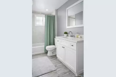 587 Brooks Street #!st floor, Bridgeport, CT 06608 - Photo 5